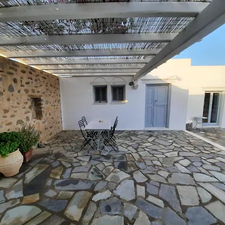 Villa Analepse Isterni (Paros)