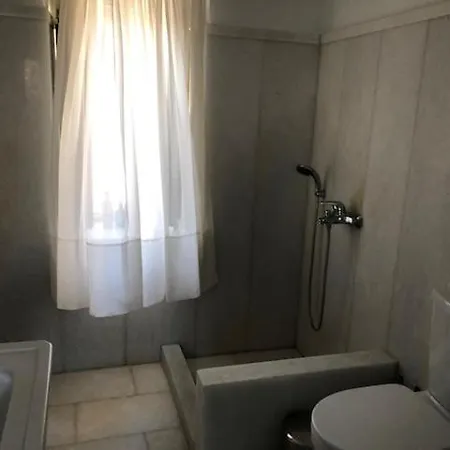 Analepse * Isterni (Paros)